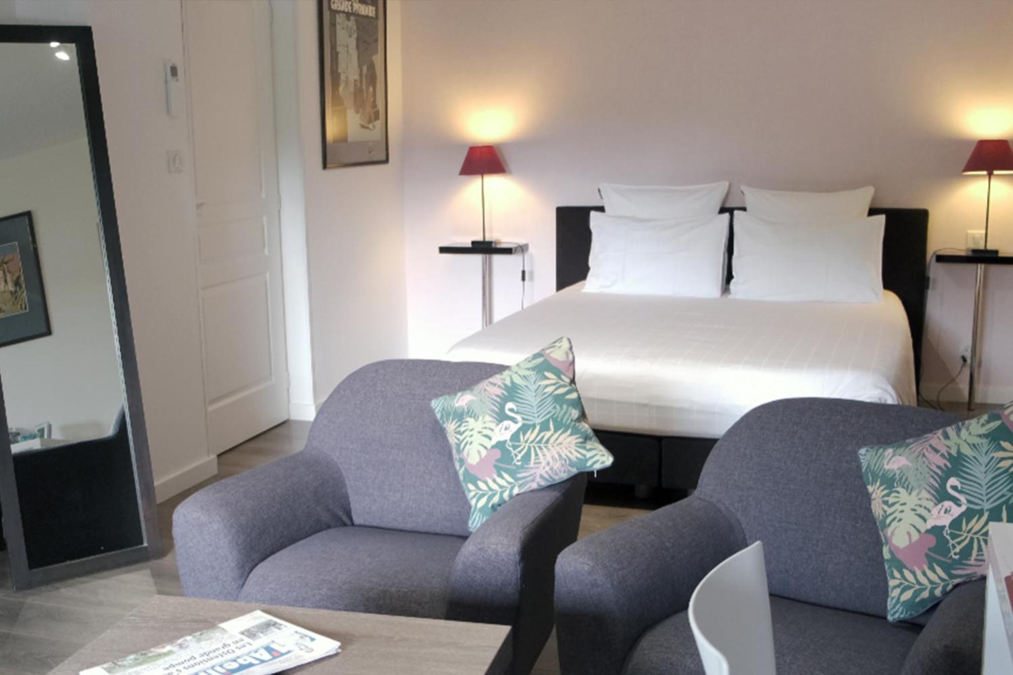 Les Chambres Lauryvan Saint-Junien Exterior foto
